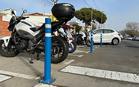 aflex dt 80 bollards with plate